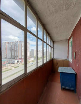 3-к квартира, вторичка, 70м2, 7/9 этаж