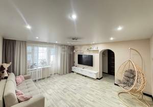 3-к квартира, вторичка, 74м2, 2/5 этаж