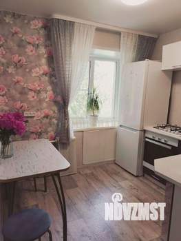 3-к квартира, вторичка, 55м2, 4/4 этаж