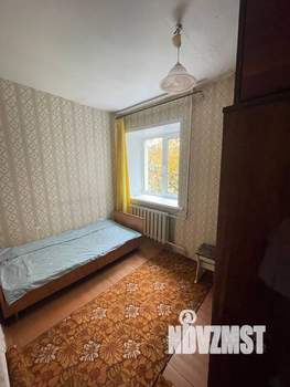 3-к квартира, вторичка, 42м2, 1/5 этаж
