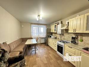 2-к квартира, вторичка, 65м2, 9/9 этаж