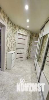 2-к квартира, вторичка, 62м2, 1/9 этаж