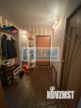 3-к квартира, вторичка, 61м2, 1/5 этаж