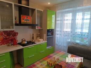 3-к квартира, вторичка, 80м2, 2/6 этаж
