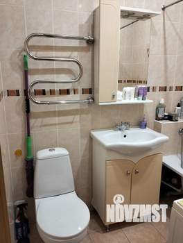 2-к квартира, вторичка, 42м2, 4/4 этаж