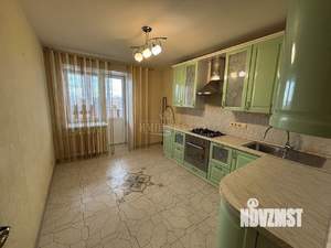 2-к квартира, вторичка, 68м2, 7/7 этаж