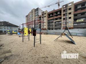 2-к квартира, вторичка, 60м2, 1/9 этаж