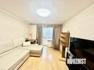 2-к квартира, вторичка, 58м2, 2/5 этаж