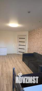 2-к квартира, вторичка, 62м2, 1/10 этаж