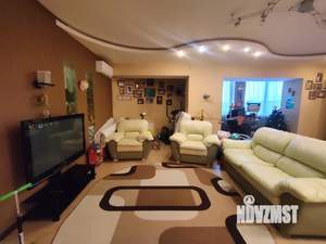 2-к квартира, вторичка, 126м2, 5/5 этаж