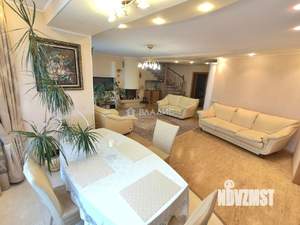5-к квартира, вторичка, 179м2, 5/5 этаж