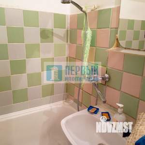 2-к квартира, вторичка, 55м2, 3/5 этаж