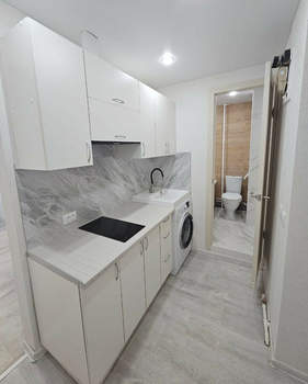 2-к квартира, вторичка, 23м2, 1/5 этаж