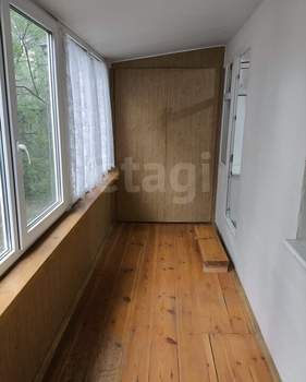 2-к квартира, вторичка, 52м2, 1/5 этаж