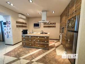 2-к квартира, вторичка, 126м2, 5/5 этаж