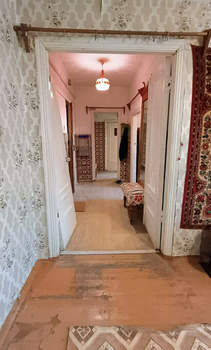 2-к квартира, вторичка, 52м2, 1/4 этаж