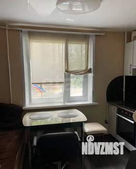 2-к квартира, вторичка, 52м2, 1/9 этаж