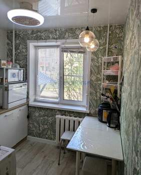 3-к квартира, вторичка, 58м2, 1/5 этаж