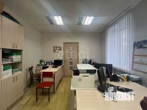 2-к квартира, вторичка, 47м2, 1/3 этаж