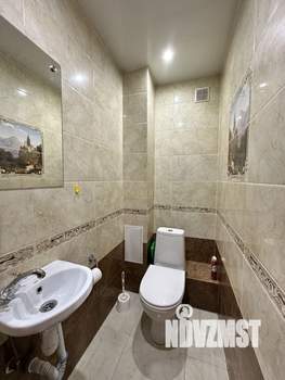 2-к квартира, вторичка, 65м2, 9/9 этаж