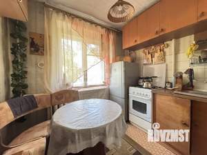 3-к квартира, вторичка, 59м2, 3/5 этаж