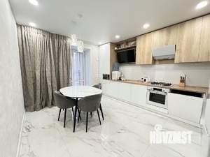 2-к квартира, вторичка, 77м2, 8/9 этаж