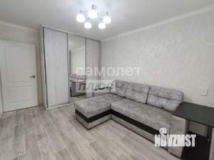 2-к квартира, вторичка, 38м2, 1/5 этаж