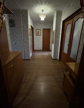 3-к квартира, вторичка, 73м2, 1/9 этаж