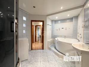 3-к квартира, вторичка, 97м2, 3/10 этаж