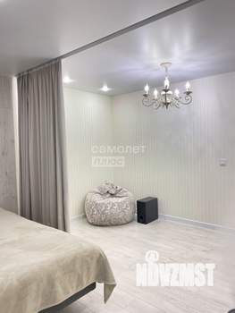 2-к квартира, вторичка, 58м2, 1/9 этаж