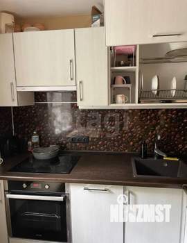 2-к квартира, вторичка, 52м2, 1/9 этаж