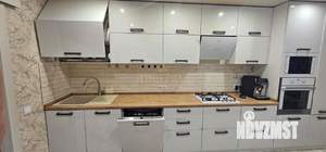 2-к квартира, вторичка, 62м2, 1/9 этаж