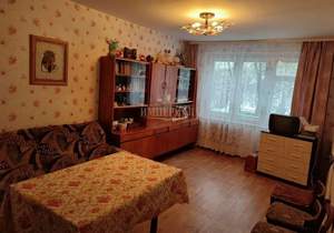 2-к квартира, вторичка, 52м2, 1/5 этаж
