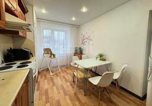 3-к квартира, вторичка, 74м2, 2/5 этаж