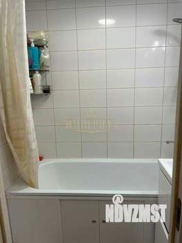 2-к квартира, вторичка, 52м2, 1/9 этаж