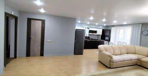 2-к квартира, вторичка, 87м2, 1/10 этаж