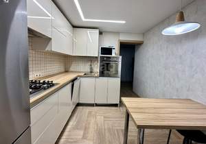 3-к квартира, вторичка, 70м2, 2/9 этаж