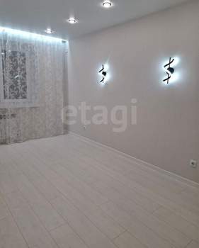 2-к квартира, вторичка, 58м2, 7/9 этаж