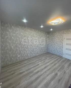 3-к квартира, вторичка, 84м2, 8/10 этаж
