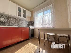 4-к квартира, вторичка, 60м2, 5/5 этаж