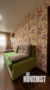 2-к квартира, вторичка, 42м2, 4/4 этаж