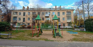 3-к квартира, вторичка, 56м2, 1/3 этаж