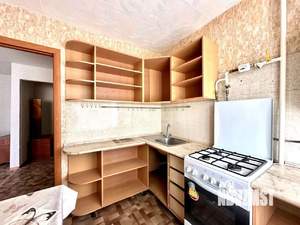 2-к квартира, вторичка, 42м2, 4/5 этаж