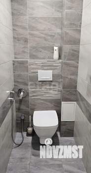 2-к квартира, вторичка, 62м2, 1/10 этаж