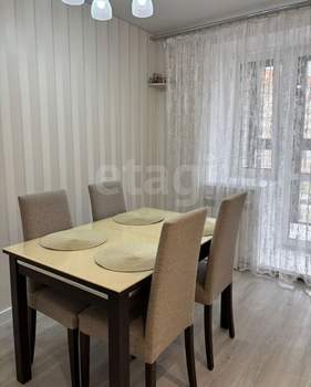 3-к квартира, вторичка, 80м2, 4/10 этаж