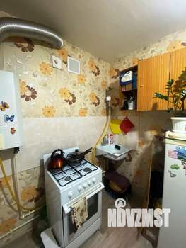 2-к квартира, вторичка, 44м2, 1/4 этаж