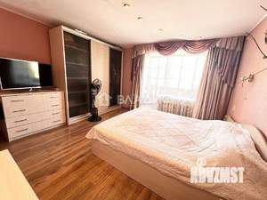 3-к квартира, вторичка, 96м2, 1/6 этаж